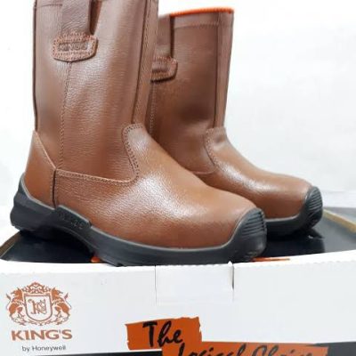 Safety shoes king by Honeywell